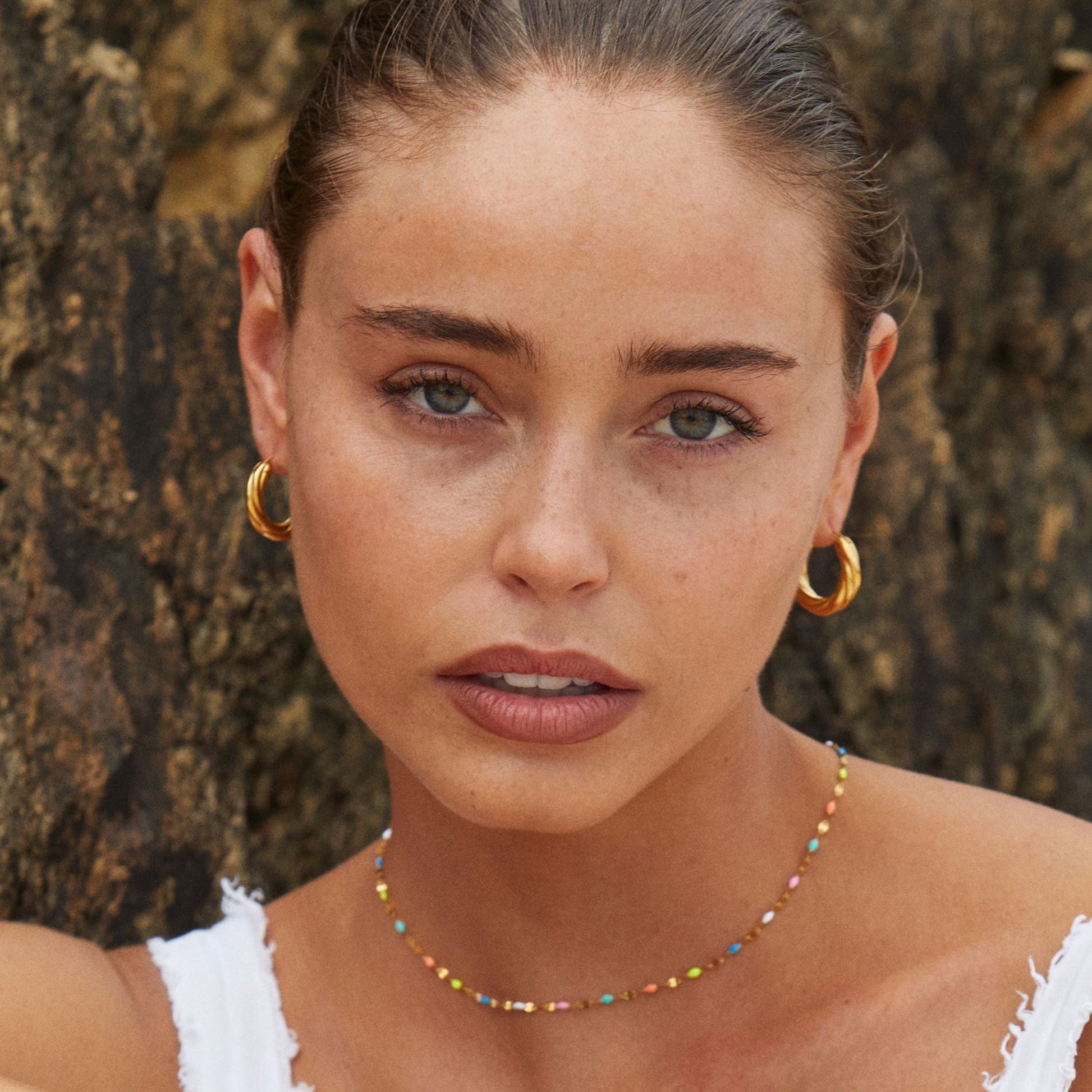 Rainbow Dainty Choker - LUMENNA